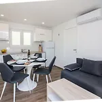 Tatil parkı Luxury Mobile Homes Liza2 Biograd Na Moru