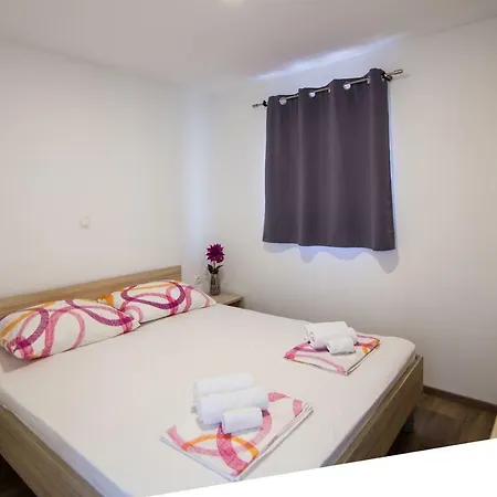 Tatil parkı Luxury Mobile Homes Liza2 Biograd Na Moru